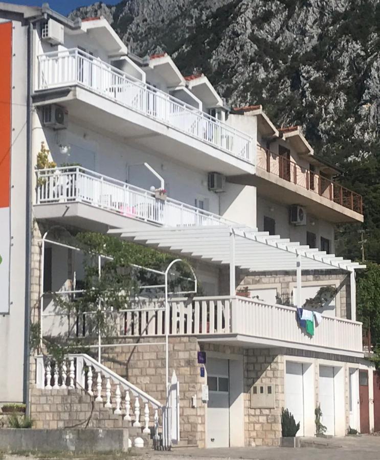 Apartments Mateljak Gradac  Exterior photo